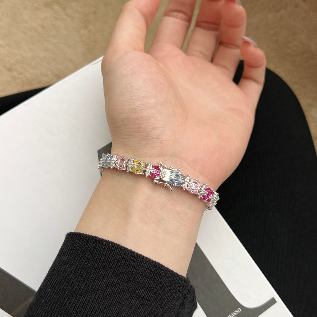 [Vivid Aurora]Delicate Colorful Multi Cut Party Bracelet