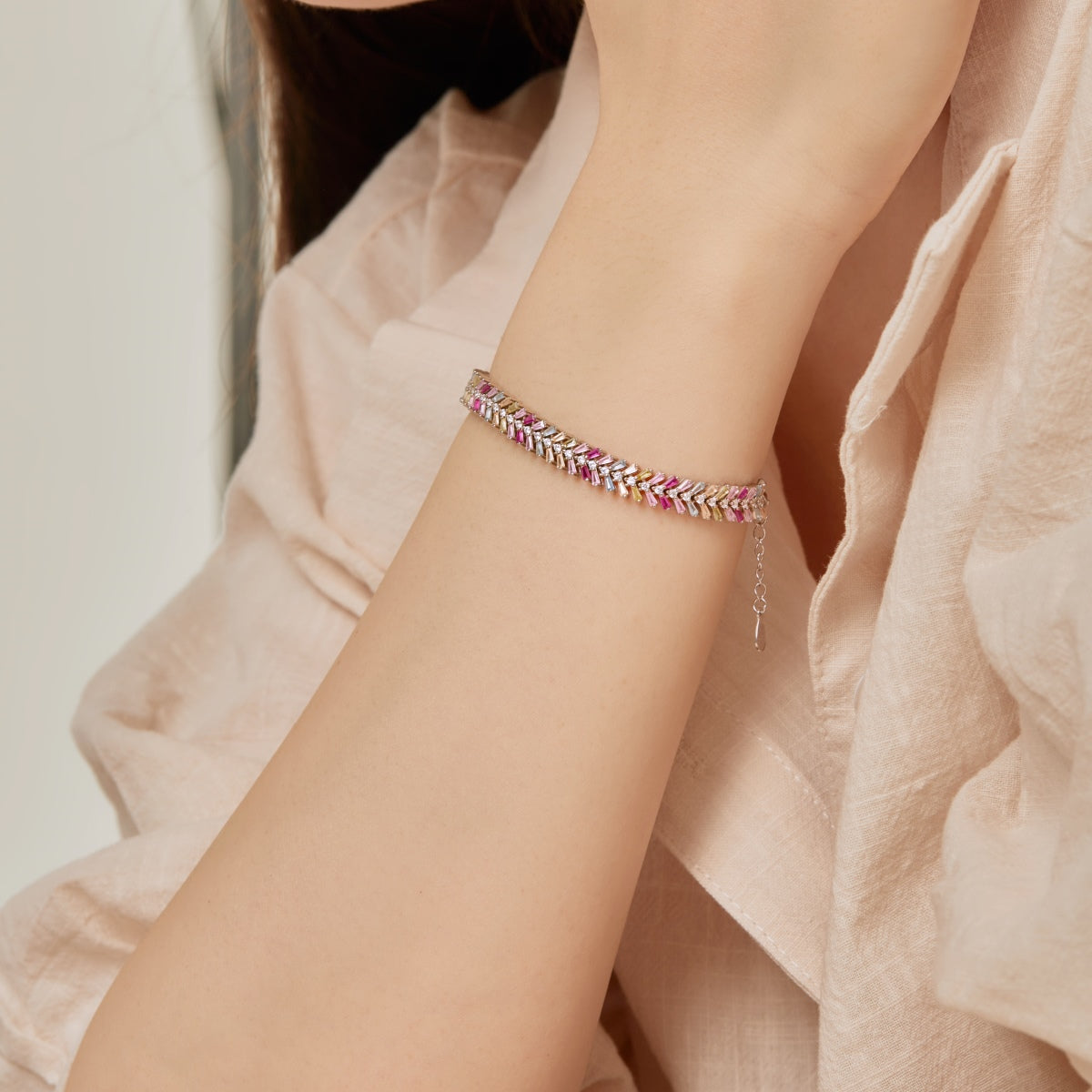 [Vivid Aurora]Dainty Radiant Emerald Cut Daily Bracelet