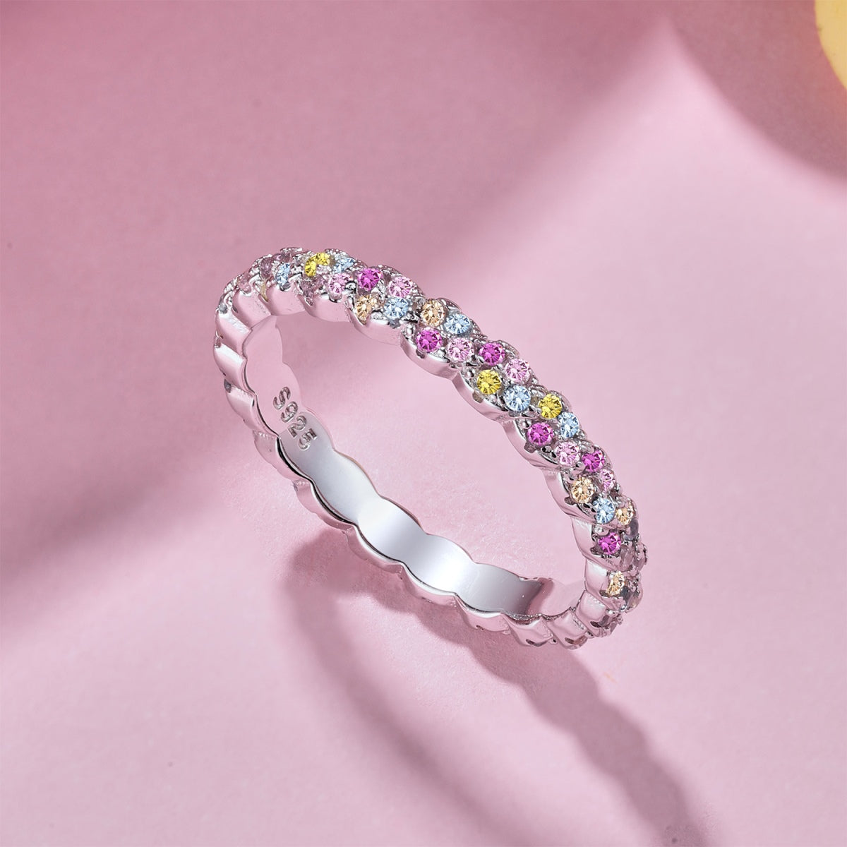 [Vivid Aurora]Dainty Ebullient Round Cut Daily Ring